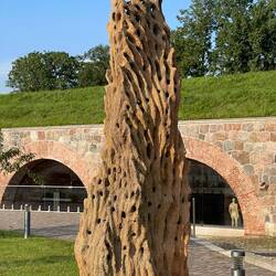 Structure heißt das Kunstwerk