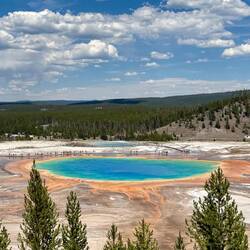 die Grand Prismatic Spring