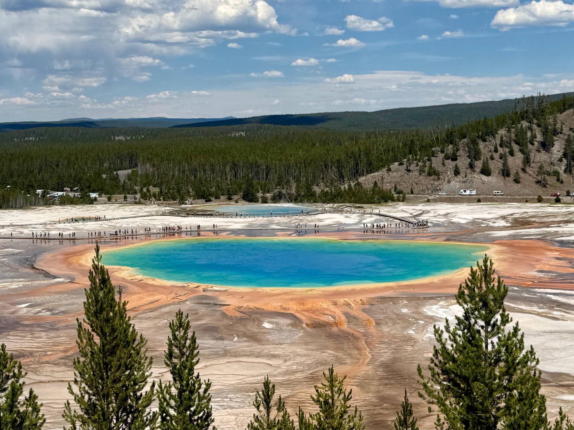 die Grand Prismatic Spring