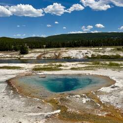 auf dem Weg zur Grand Prismatic Spring