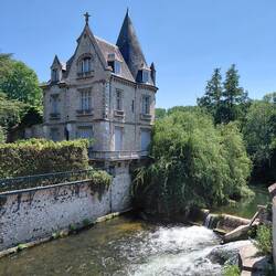 Moret- sur-Loing village
