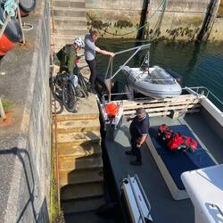 Fahrradverladung am Fishers Pier