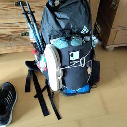 Rucksack gepackt und Abreise vorbereitet