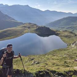 Der See direkt hinter der Hütte, in dem wir am Vorabend noch gebadet haben