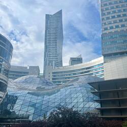 Zlote Tarasy, multifunktionaler Gebäudekomplex in der Warschauer Innenstadt