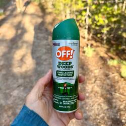 Ohne mein Anti-Moskitospray würde ich komplett durchdrehen. 🦟🦟🦟🦟🦟🦟🦟🦟🦟🦟🦟🦟🦟🦟🦟🦟