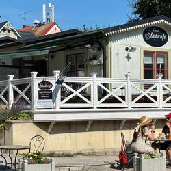 Auch das Stadtcafé dient als Filmkulisse.