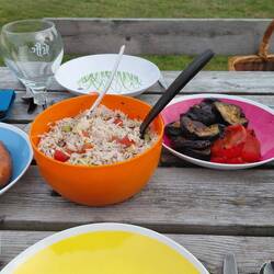 Apropos Tisch ... das Abendessen mit Gegrilltem