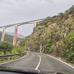 Moračica-Brücke