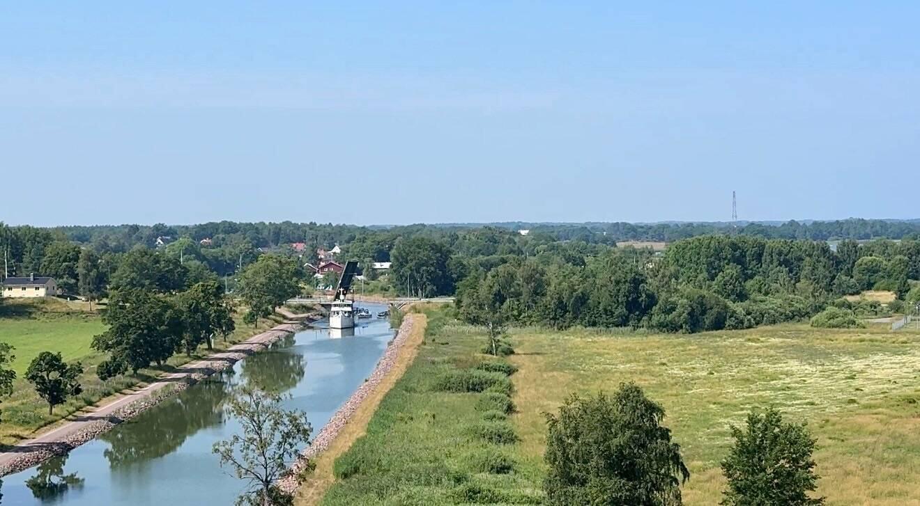 Wir überqueren das erste Mal den Göta-Kanal