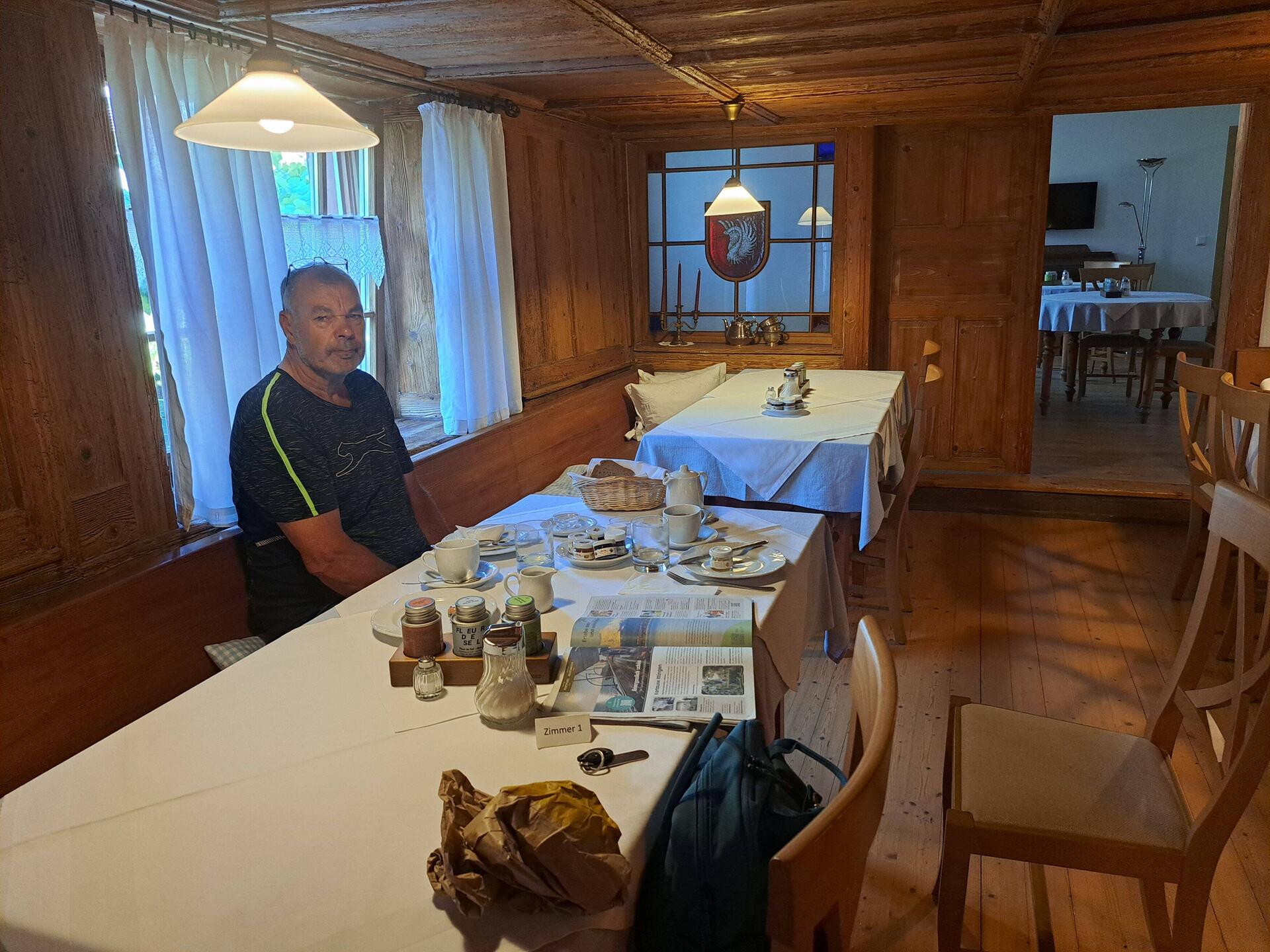 Historische 400 Jahre alte Gaststube des Gästehauses Bernhard