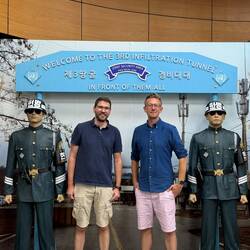 Nordkorea erklärte, der Tunnel diene dem Kohleabbau. Tatsächlich wohl für eine Invasion. Einer von 4