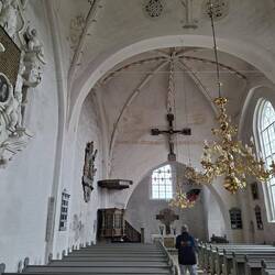 Raumeindruck mit Altar