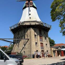 Auf dem Weg die Mühle