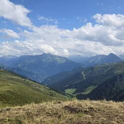 Aussicht von der Hütte zurück - wieder top Wetter ☀️