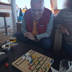Unserem Strategen Rolf fehlt nur noch eine "1"