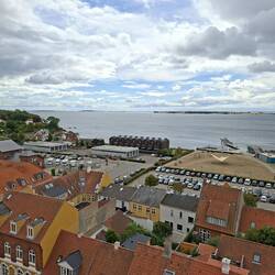 Ausblick zum Badeplatz im Hafen