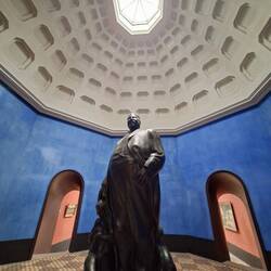 Mads Radmussen, der Macher im eigenen Pantheon