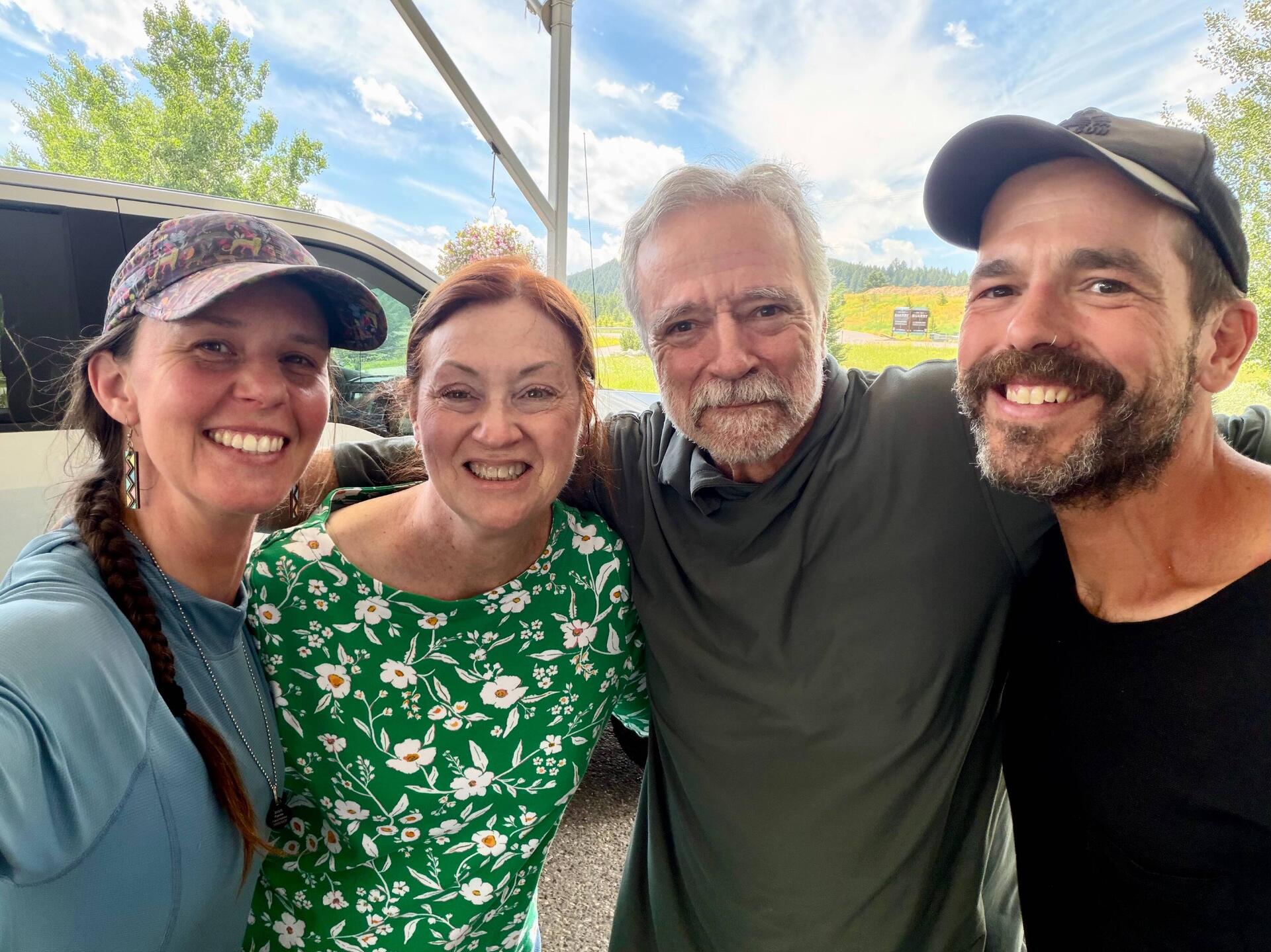 Road Rumner, Tammy, John & ich