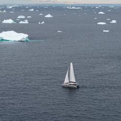 Icebergs. Here the density is low and I still have the nerve to take fly the drone.