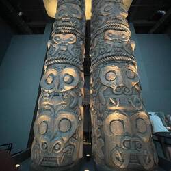 Kelerieng (burial poles)