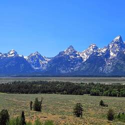 It's hard to not keep staring at this view as you drive along.