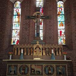 Hauptkirche St. Nicolai, Svendborg - wieder ein moderner Altar