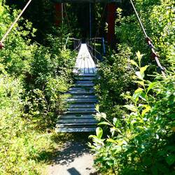 Swing bridge