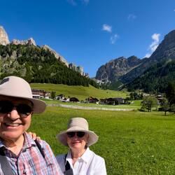 From the footpath to the cableway ... with the town behind us — Colfosco, Italy.