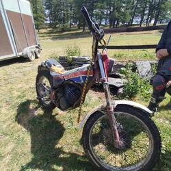 Eine alte Fantic als Hirten Moped