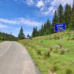 Auf der Passhöhe beginnt der Kreis Cluj