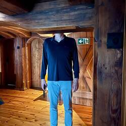 Der Speicher ist innen ein beeindruckender neuer Altbau von 1823 :)