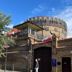 Rundes Untersuchungsgefängnis von 1866 in der Altstadt, renoviert und in Betrieb