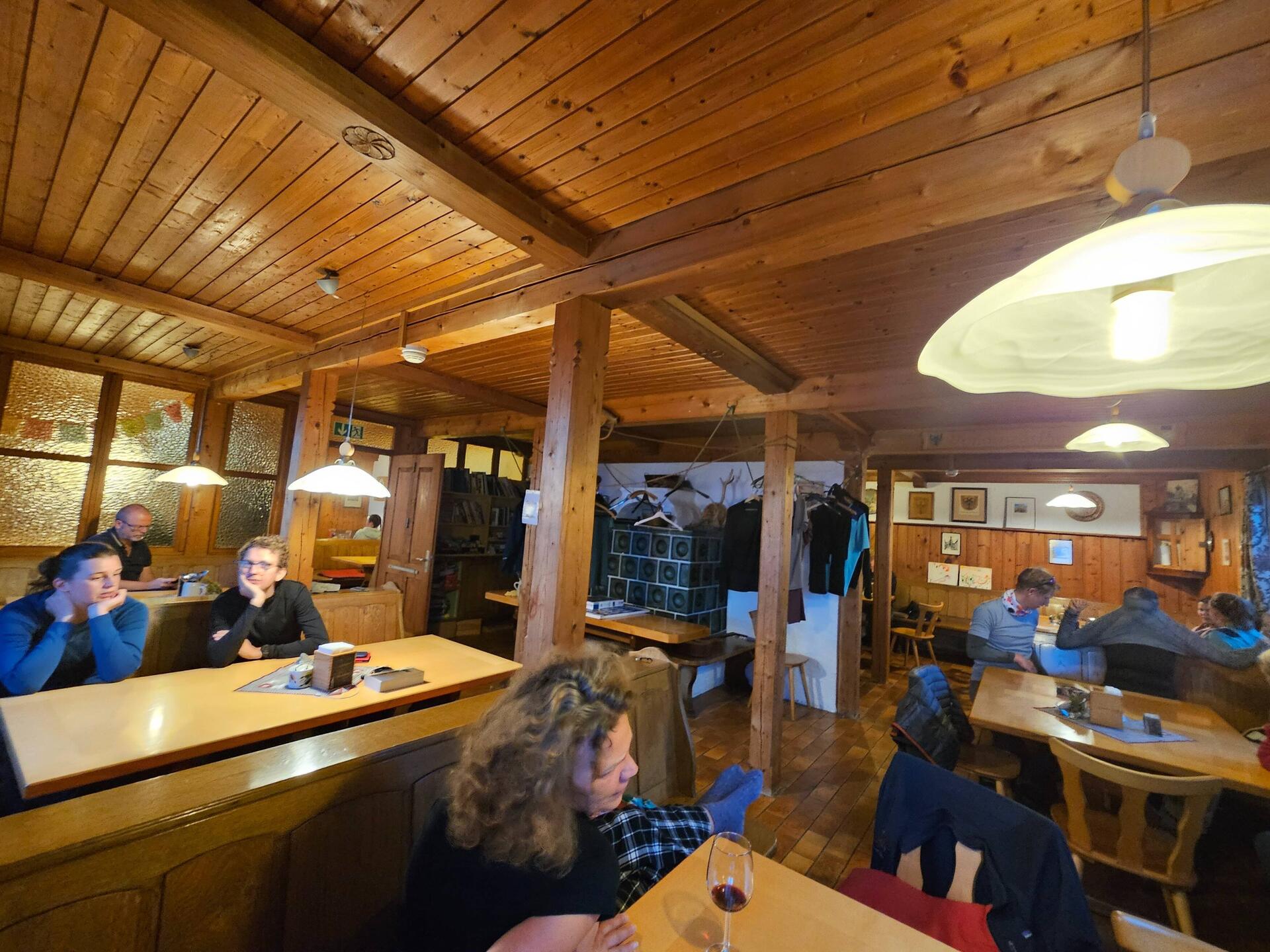Inside Nördlinger Hut