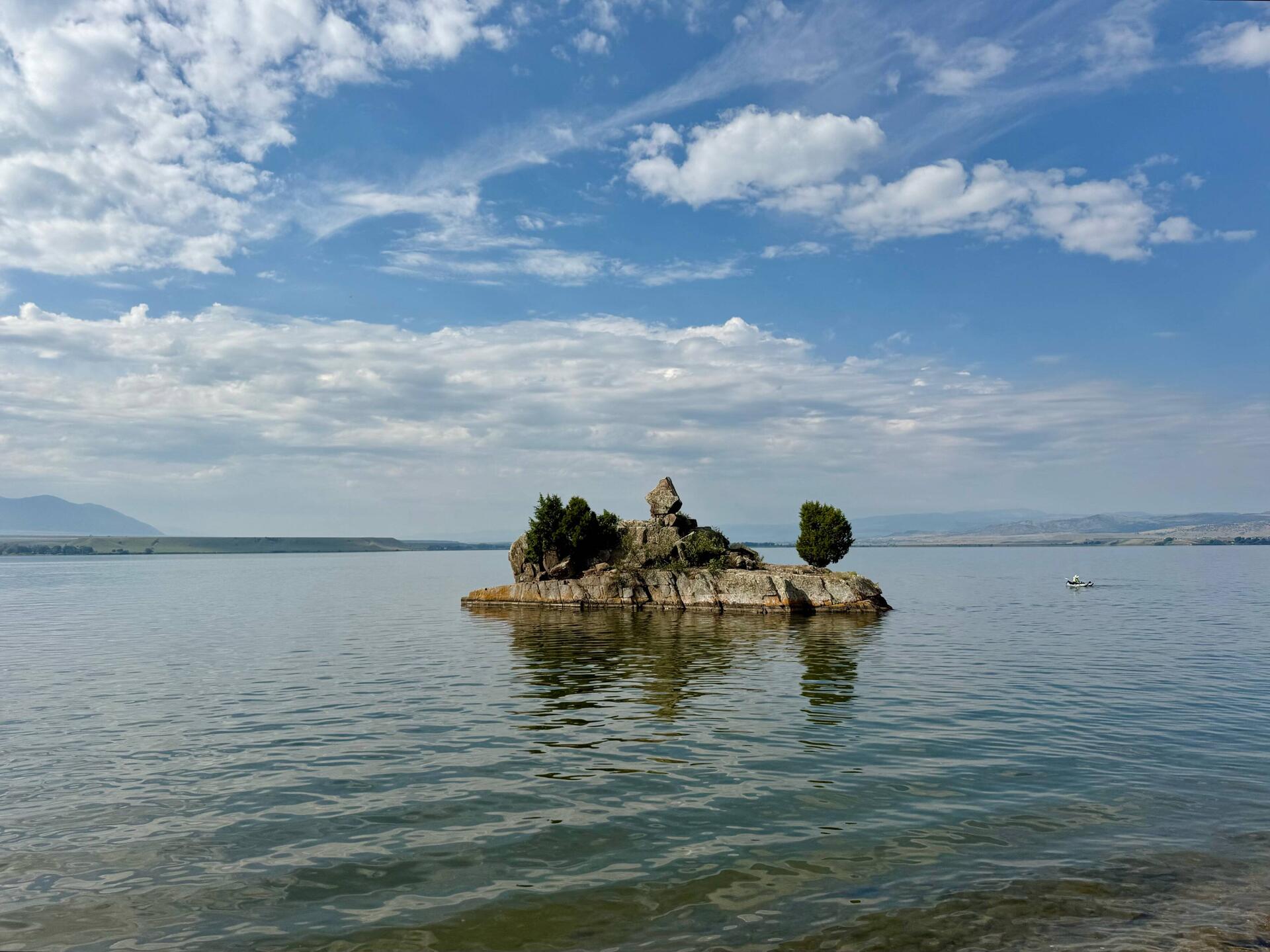 Emis Lake