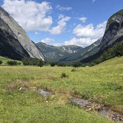 Runter in die Eng zum Ahornboden bevor dann der letzte Anstieg zur Falkenhütte kam
