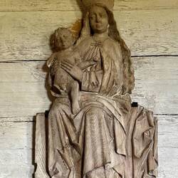 spätgotische Madonnenfigur aus dem 15. Jahrhundert