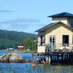 Kallbadhus