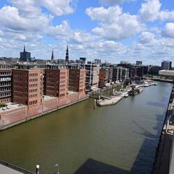 Speicherstadt, from the Elbephilharmonie