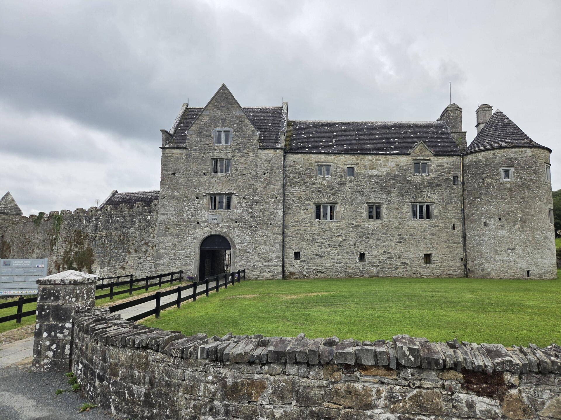 Parke's Castle