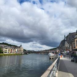 Dinant ist fast erreicht.