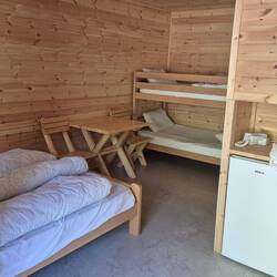 Unser Zimmer. Einfach, aber ausreichend.