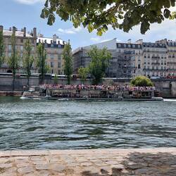 They were all on La Seine!