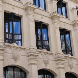 Concave windows - very unusual reflections