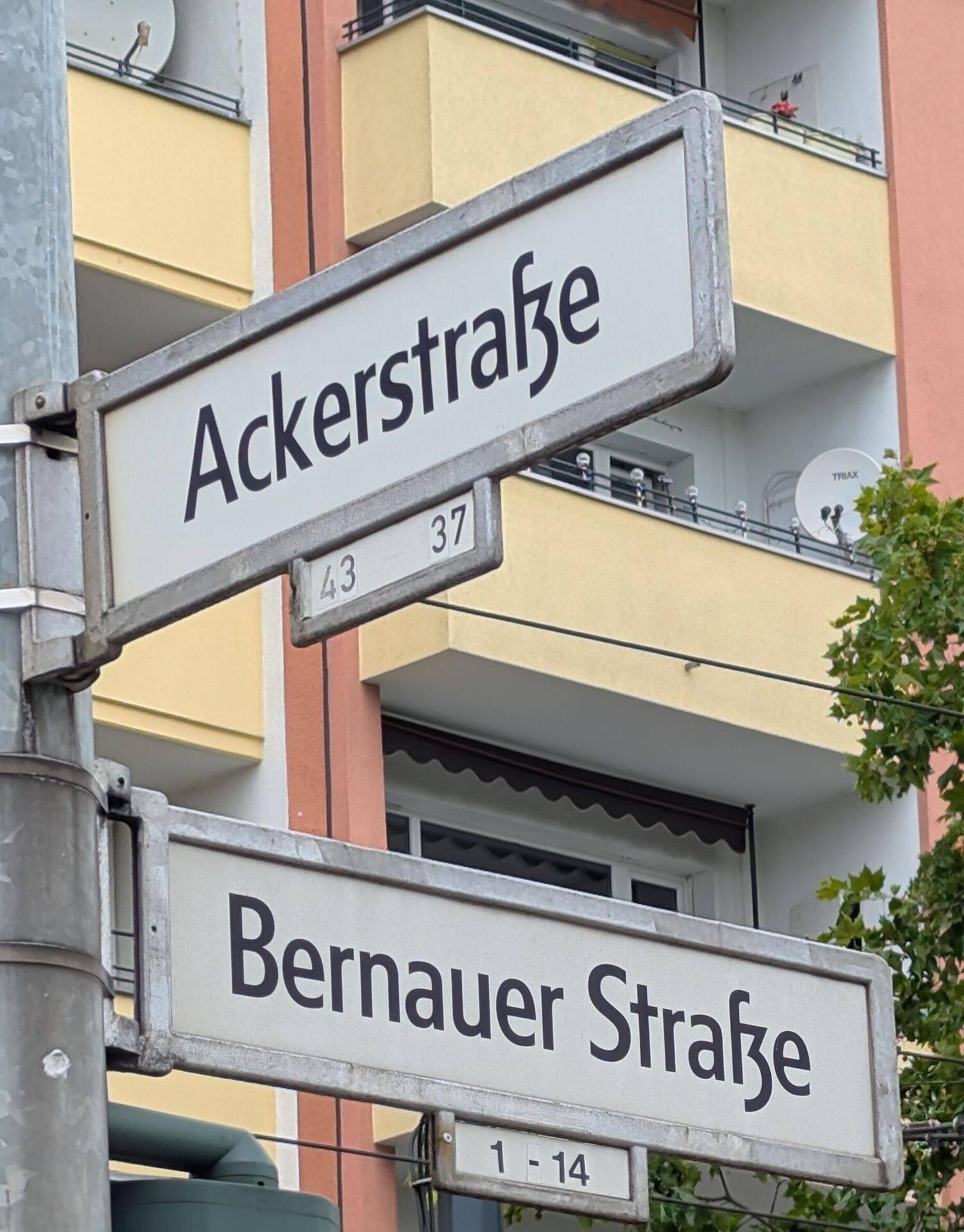 Bernauer Straße
