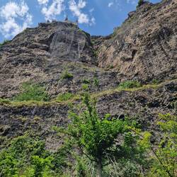 Hier geht der Klettersteig hoch