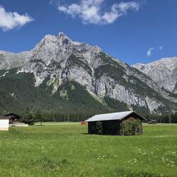 Wir kommen dem Wettersteingebirge näher - da gehts heut noch hoch