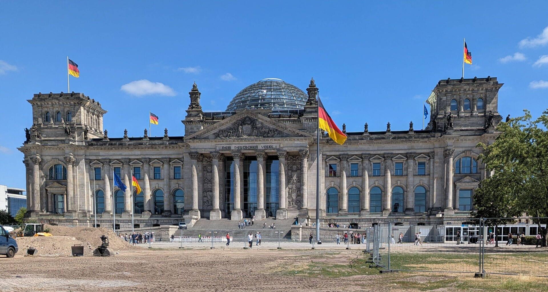 Reichstagsgebäude!