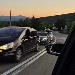Dem Gegenverkehr geht's genauso.