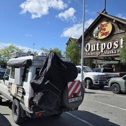 Zuvor kurzer Stopp bei Bass Pro in Anchorage
